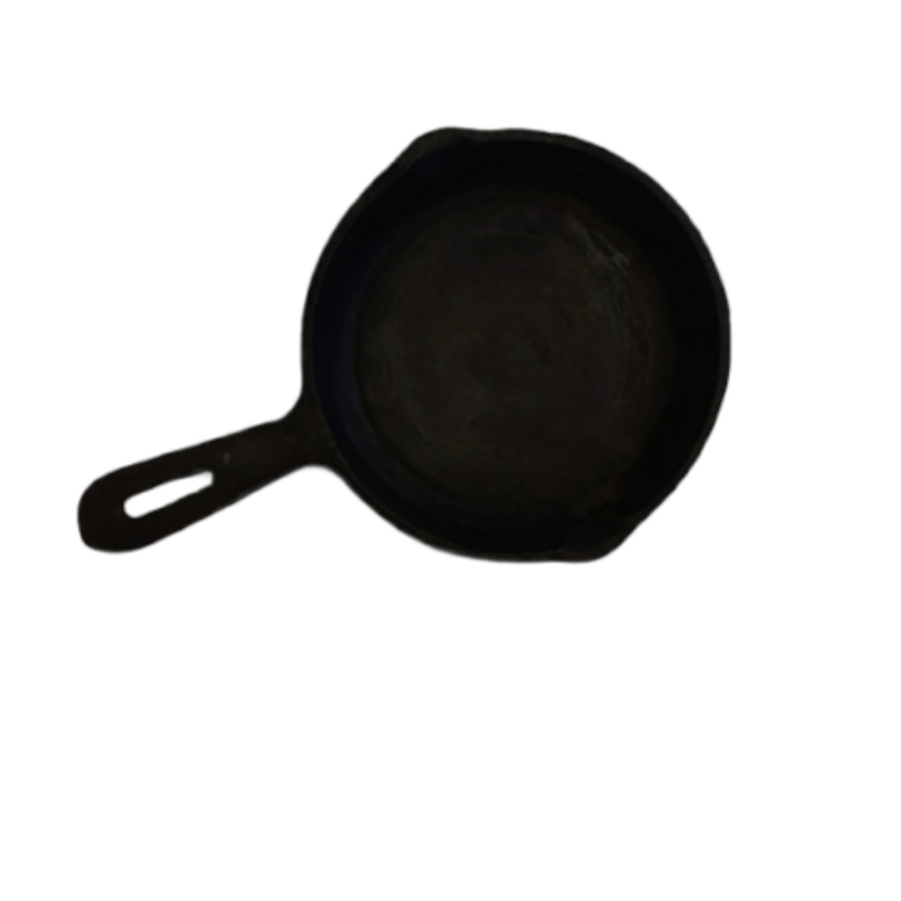 Cast Iron 6" Skillet Taiwan Cookware cottagecore vintage grannychic grandpa
